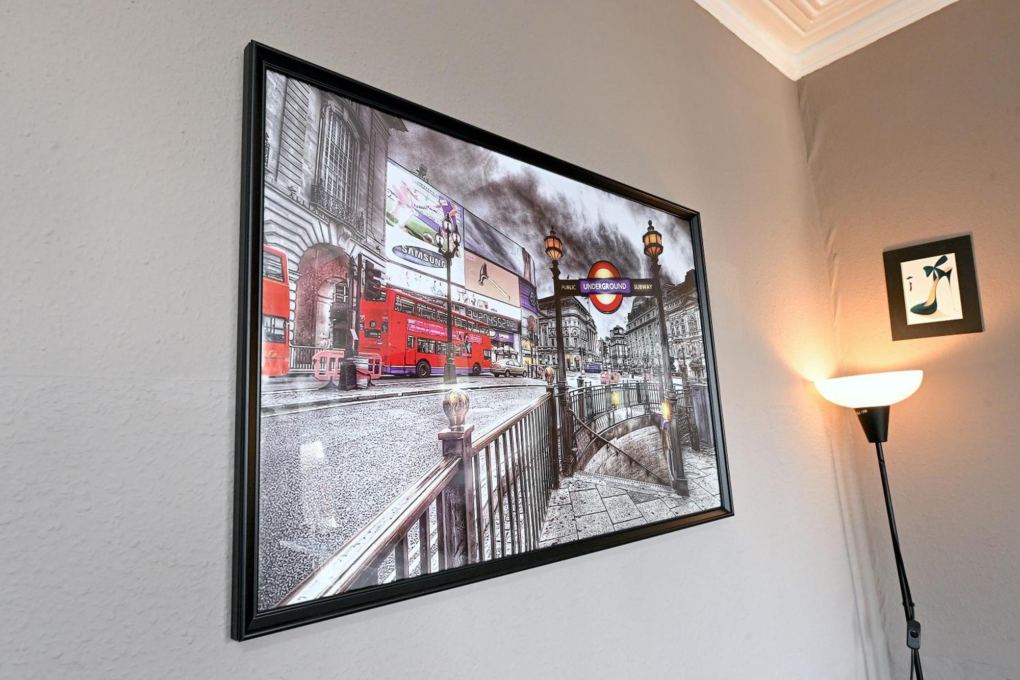 Stunning 3 Bedroom Serviced Flat In North Londres Exterior foto